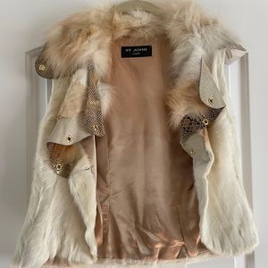 St. John rabbit /fox fur vest - Sz. S